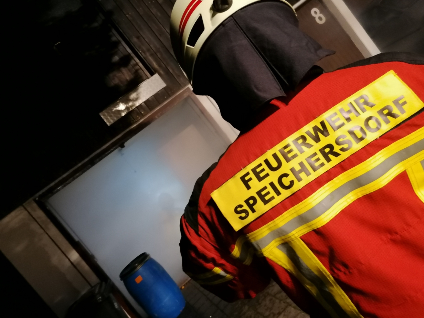 Einsatzuebungen, Garagenbrand